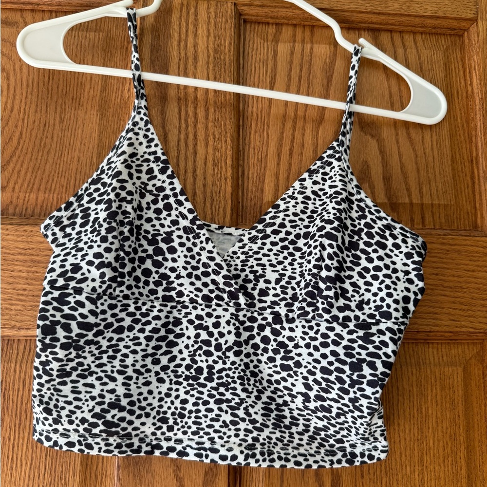 SHEIN Black and White Cheetah Print Crop Top